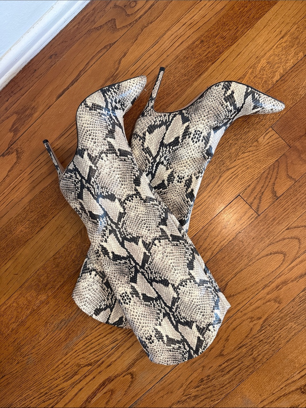 Snake Print Pointed Toe Stiletto Boots - Black & Cream